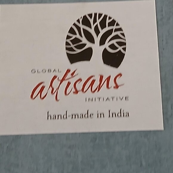 Rustic wooden candleholder by Global Artisans Initiative - 9 inches tall - Picture 4 of 4